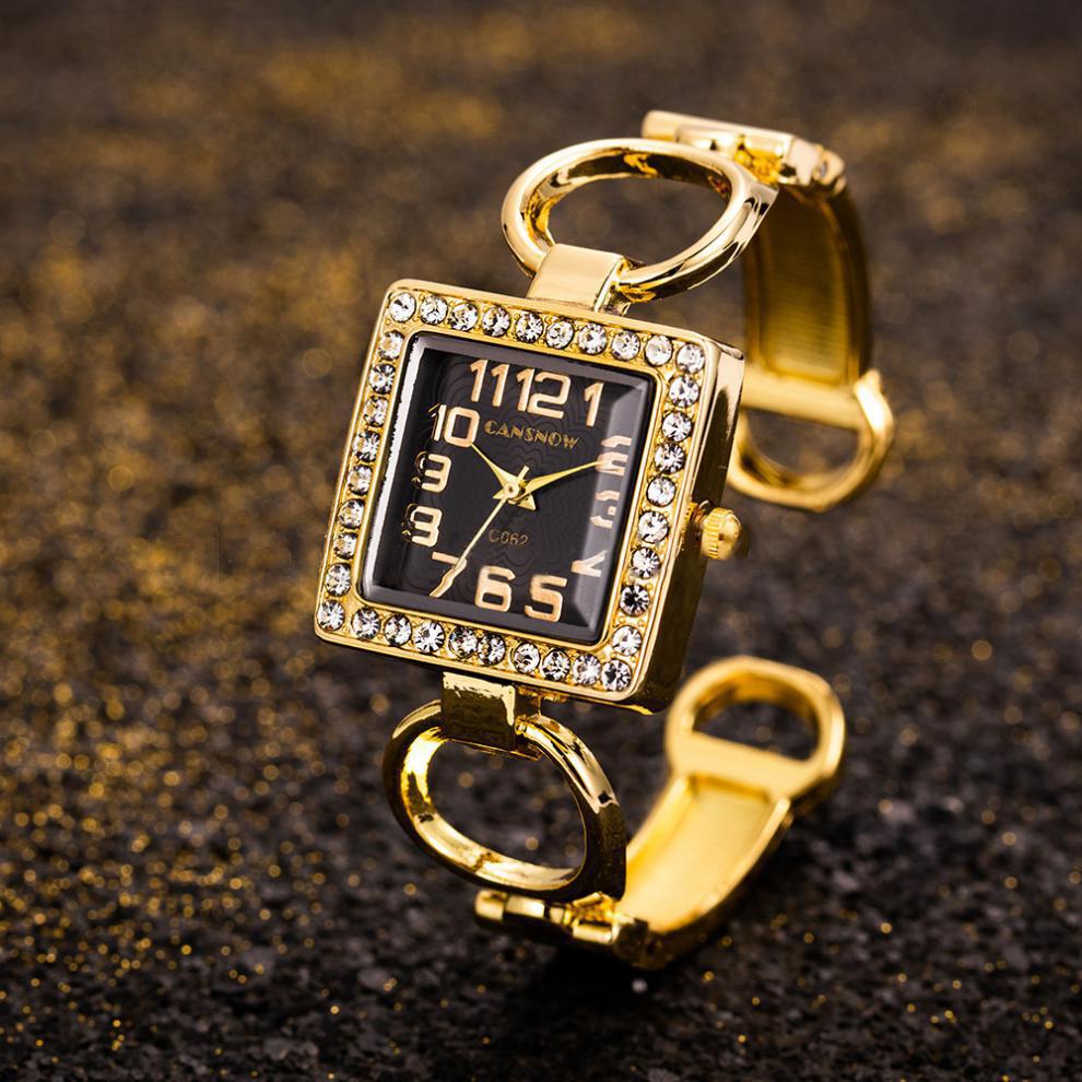سوار فاخر ساعة اليد النسائية ا - مراجعة Quiet Luxury Watch وسعره