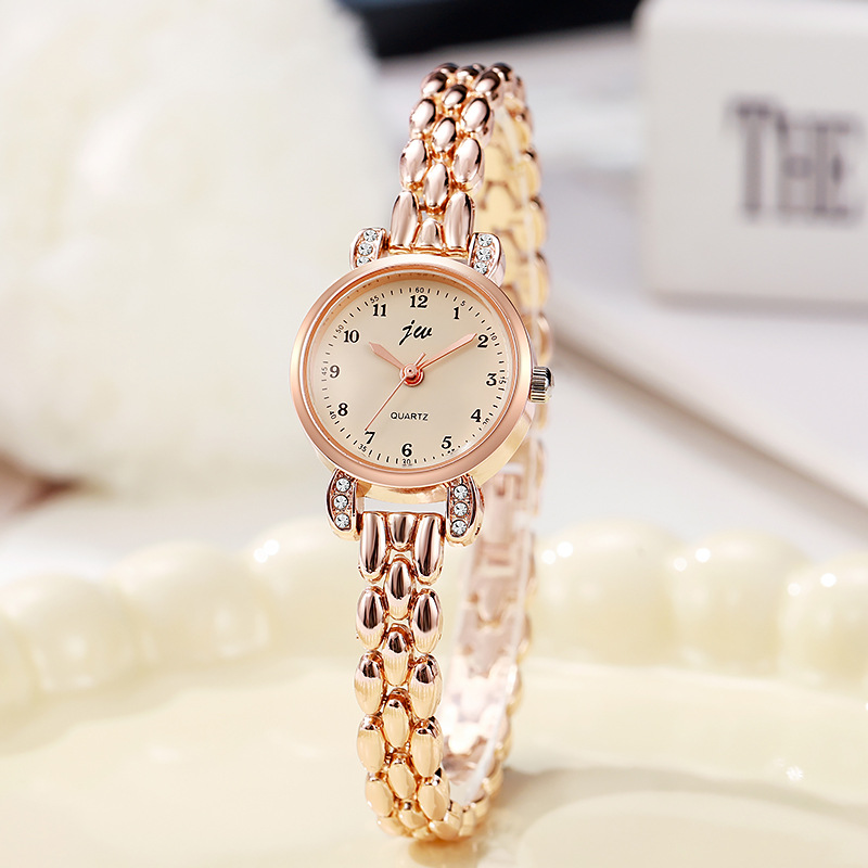 ساعات يد نسائية عصرية هدية فاخ - مراجعة Luxury Watch Arabic وسعره