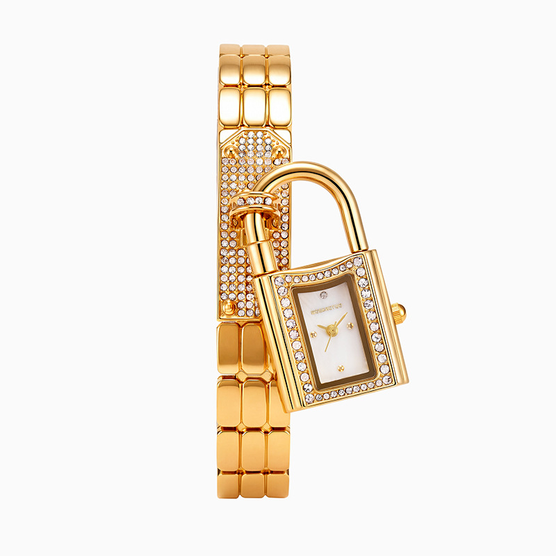 ساعة يد نسائية كوارتز بتصميم ق - مراجعة Luxury Watch Square وسعره
