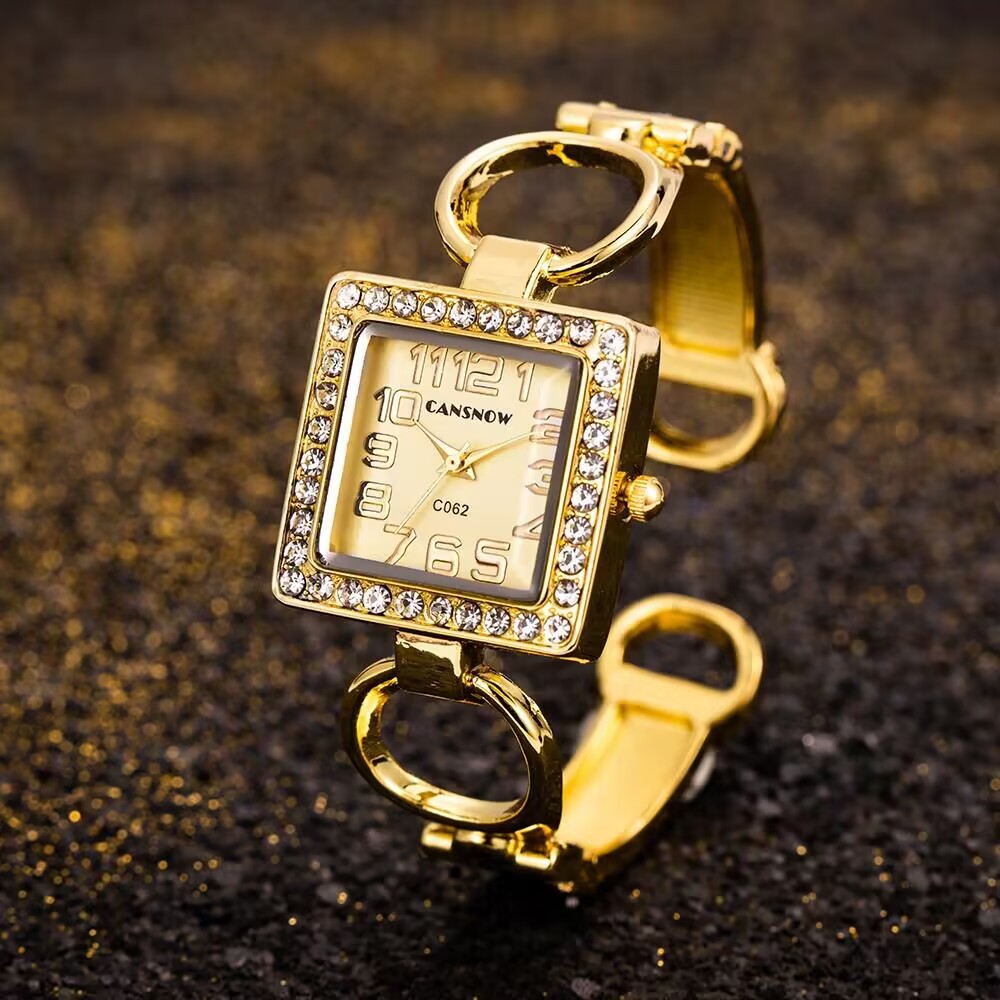 الأزياء الفاخرة حجر الراين ساح - مراجعة Luxury Watch Square وسعره