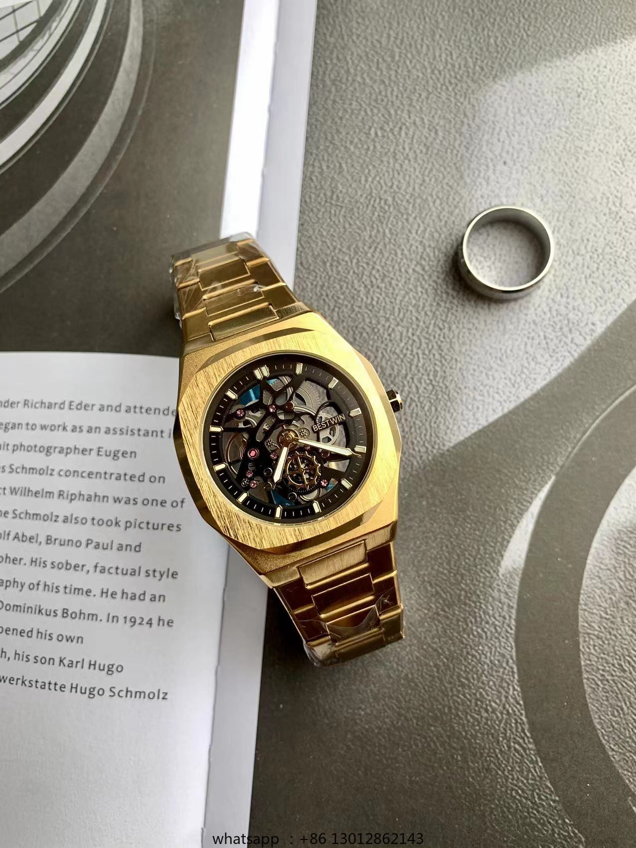 ساعة مربعة صغيرة كوارتز صغيرة  - مراجعة Luxury Watch Square وسعره