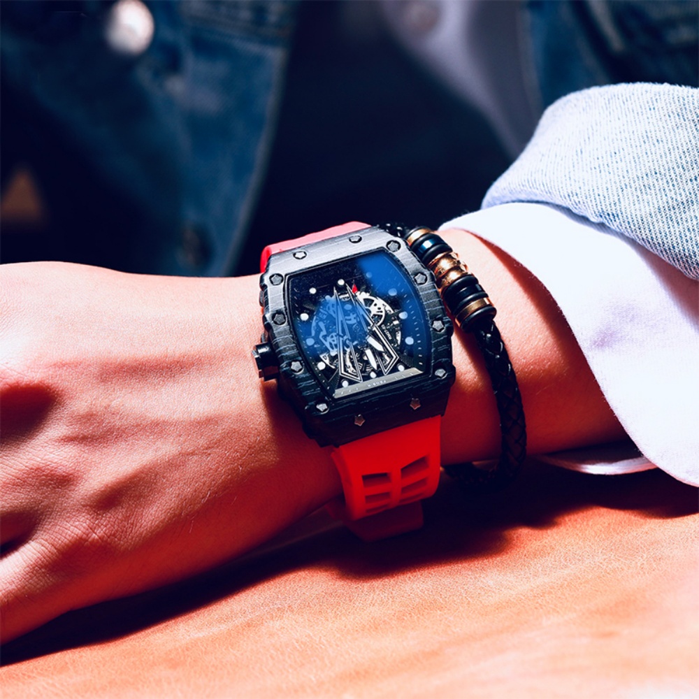 ساعة كوارتز رجالية عملية وشائع - مراجعة Luxury Watch Offers وسعره